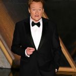 Komiker Conan O’Brien moderiert auch nächstes Jahr wieder die Oscars