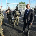 Protest gegen US-Abschiebezentrum: Bürgermeister von Newark kurzzeitig festgenommen