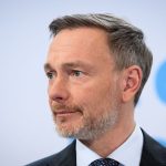 Parteien: Lindner meldet neue Tätigkeit an: Redner und Autor