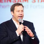 Parteien: Klingbeil an Lies: „Mach das bitte im ersten Wahlgang“