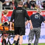 Verletzt abtransportiert: Heidenheim sorgt sich nach heftigem Zusammenstoß um Torwart Müller