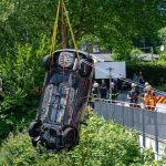Hamburg: Auto stürzt aus Parkhaus fünf Meter in Tiefe