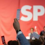 Landesparteitag in Dresden: Sächsische SPD will AfD-Verbotsverfahren voranbringen