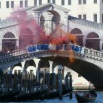 „Bezos, raus aus der Lagune“: Protest gegen Hochzeit von US-Milliardär in Venedig