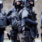 Kriminalität: Mann schießt aus Fenster – SEK stürmt die Wohnung
