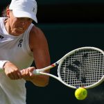 Tennis: 6:0, 6:0: Swiatek gewinnt Wimbledon mit Tennis-Geschichte