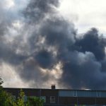 Notfälle: Menschen bei Brand im Hamburger Hafen evakuiert