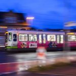 Unfall in Landeshauptstadt: 78-Jährige nach Stadtbahn-Unfall in Lebensgefahr