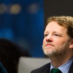 Steuerdebatte: Höhere Steuern für Reiche? Finanzminister für Umverteilung