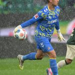 Fußball: Bundesliga-Spiel in Wolfsburg wegen Gewitters unterbrochen