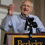 Physik-Nobelpreisträger warnt vor Trumps Kürzungen im Wissenschaftsbereich