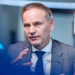 Autoindustrie: VW-Chef Blume: Verbrenner-Aus 2035 ist „unrealistisch“