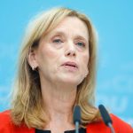 Jüdische Wurzeln: Bildungsministerin Karin Prien würde bei AfD-Kanzlerschaft auswandern